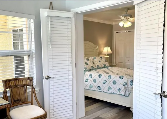 Barefoot A202 Holiday home *